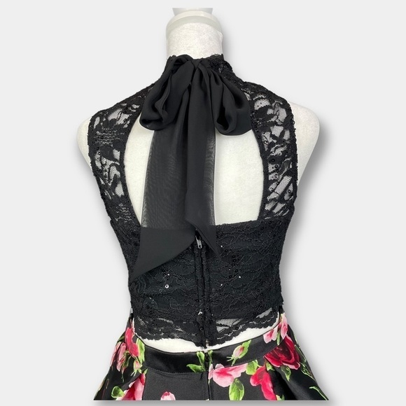 B. Darlin 2 piece Rose Lace Black Pink Size 3 - 4 - Picture 8 of 10